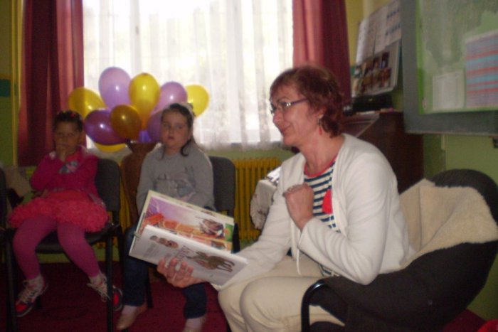 Ilustračný obrázok k článku Na Revúčke sa čítali slovenské rozprávky. Zaujali malých i veľkých