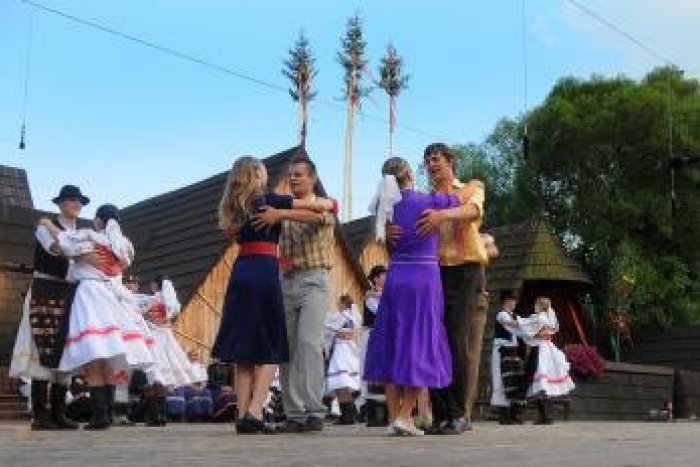 Ilustračný obrázok k článku Ľudový spevák Jozef Martinský (65): Bude krstiť svoj prvý sólový album