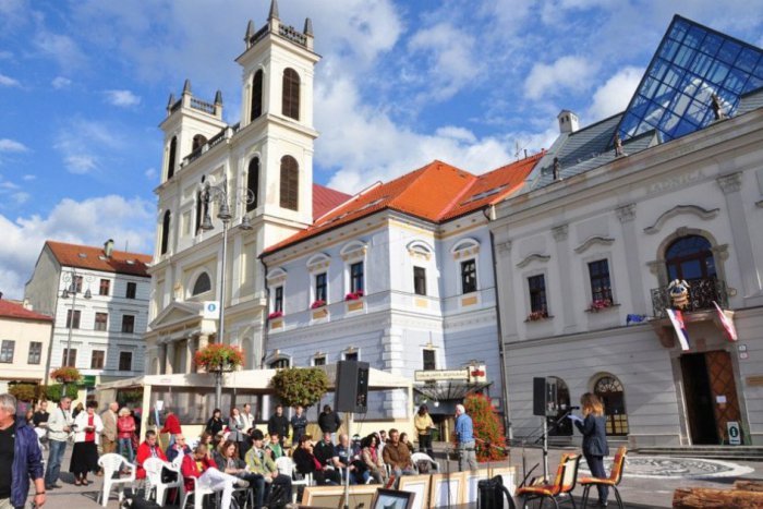 Ilustračný obrázok k článku ANKETA o meste pod Uprínom: S čím sú Banskobystričania nespokojní a čo by zmenili?