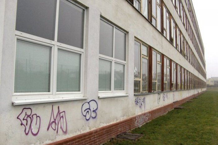 Ilustračný obrázok k článku Problémový vandalizmus: Z rozpočtu odčerpá desaťtisíce eur ročne!