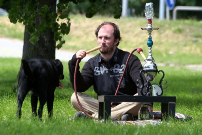 Ilustračný obrázok k článku Slnko a pohoda: Nitrania si užívali piknik pred univerzitou