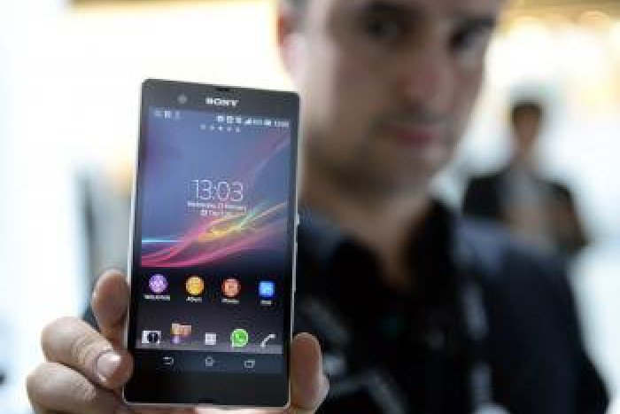 Ilustračný obrázok k článku Mladík (20) prišiel na sídlisku Ťahanovce o mobil: Zlodej mu telefón vytrhol rovno z ruky!