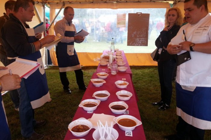 Ilustračný obrázok k článku Labužníci si prídu na svoje: V meste sa bude variť guľáš vo veľkom!