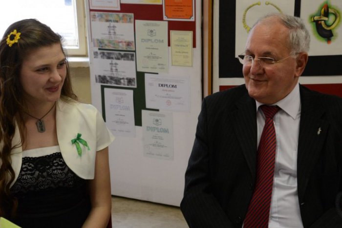 Ilustračný obrázok k článku Maturantov dnes prišiel podporiť aj minister Dušan Čaplovič