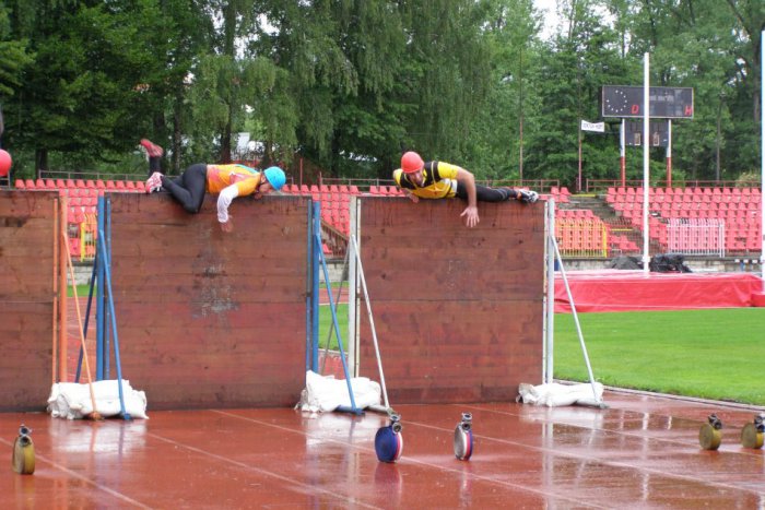 Ilustračný obrázok k článku Krajskí hasiči každodenne nasadzujú vlastné životy: Tentoraz si sily zmerajú medzi sebou