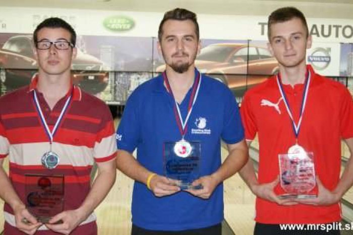 Ilustračný obrázok k článku Veľký úspech popradského bowlingu. Majstrovský titul a tretie miesto doviezli Jurinyi a Andrássy pod Tatry