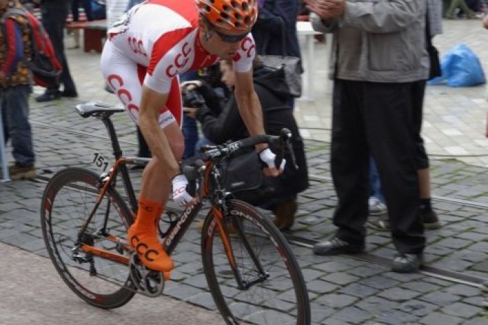 Ilustračný obrázok k článku Cyklopreteky Okolo Slovenska: V cieli na humenskom námestí sa radoval Slovinec Mikelj