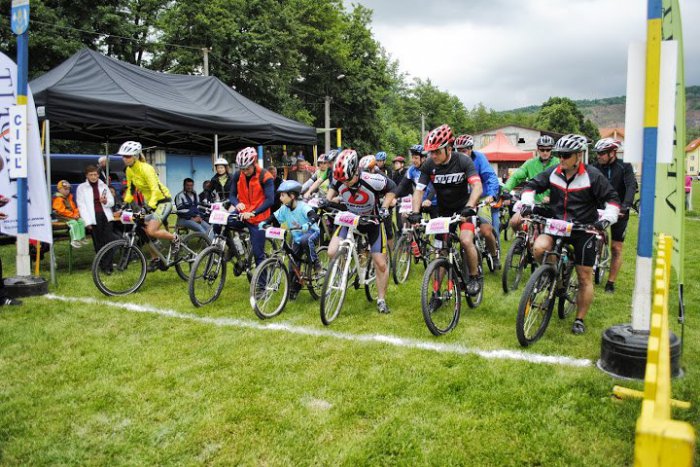 Ilustračný obrázok k článku Cyklisti sa vydajú po Zelenej stope SNP: Nový ročník priniesol viaceré zmeny