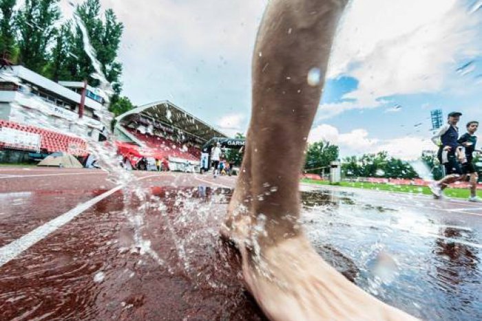 Ilustračný obrázok k článku FOTO: Pod Urpínom na tohtoročnej 24-hodinovke 641 bežcov zabehlo až 6489 kôl!