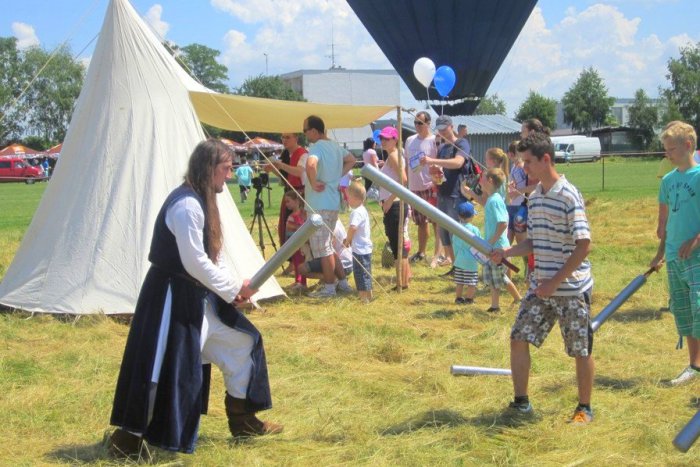 Ilustračný obrázok k článku Bystričania, neviete čo s deťmi cez leto? Tu je zoznam táborov v našom okolí...