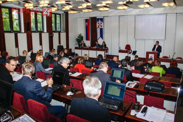 Ilustračný obrázok k článku To najdôležitejšie z MsZ: Novým viceprimátorom Popradu sa stal Milan Baran