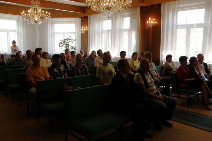 Ilustračný obrázok k článku FOTO: Brezno poďakovalo 52 darcom krvi, dostanú zľavu v plavárni, saune aj v MHD