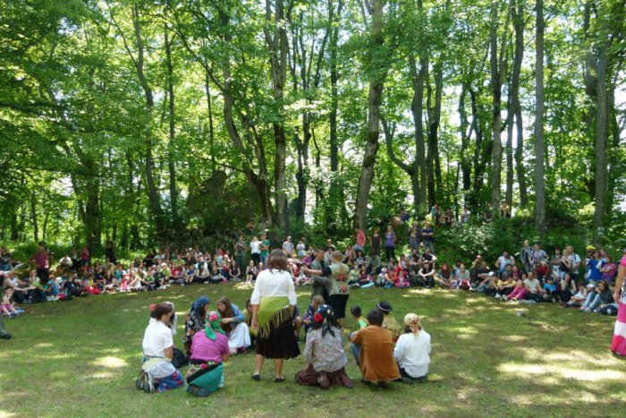 Ilustračný obrázok k článku VIDEO: Muránsky hrad privítal počas hradných slávností takmer 500 ľudí