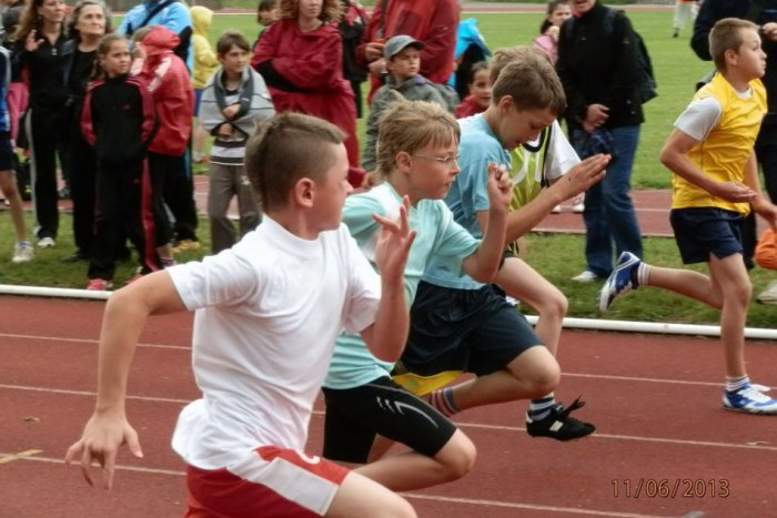 Ilustračný obrázok k článku Celoštátne finále atletickej  súťaže Kinderiáda: Nitrania zo ZŠ Topoľová opäť vo finále!