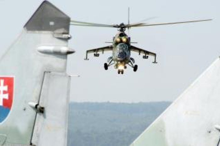 Ilustračný obrázok k článku Lákadlá leteckého dňa: Prelety historických lietadiel a MiG-29 ako zlatý klinec