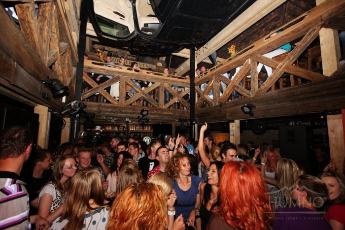 Ilustračný obrázok k článku V Tatranskej Lomnici v HUMNE sa čoskoro rozpúta búrka zábavy