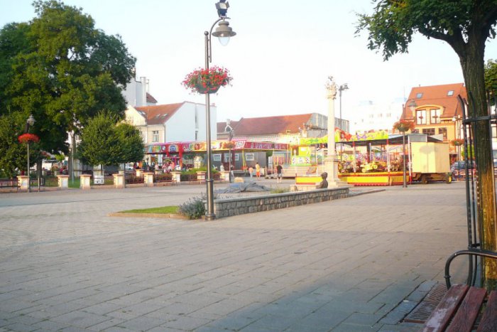 Ilustračný obrázok k článku Petro – Pavlovský jarmok sa začal: Ani vysoké teploty ľudí neodradili