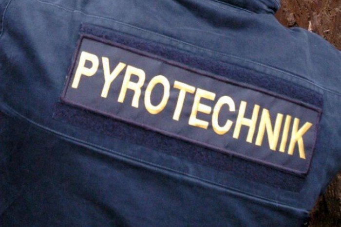 Ilustračný obrázok k článku Explózia vo VOP: Stav zraneného pyrotechnika sa zlepšuje