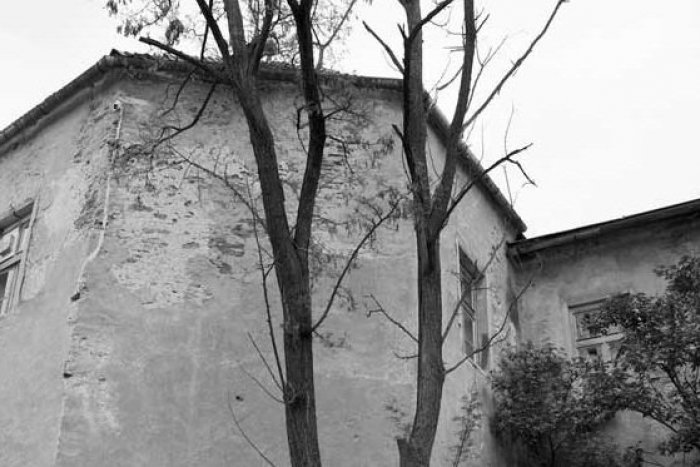 Ilustračný obrázok k článku Nové plány s chátrajúcou baštou: Budú v nej prebývať slávni spisovatelia?