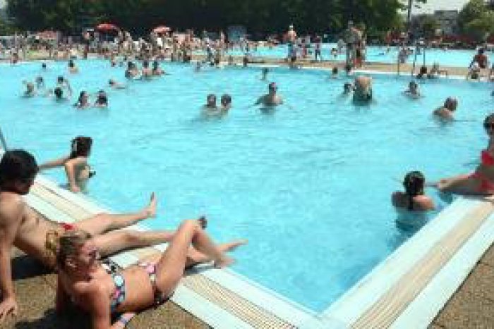 Ilustračný obrázok k článku Novinky na plážovom: Na kúpalisku si budeme môcť uloviť živého pstruha!