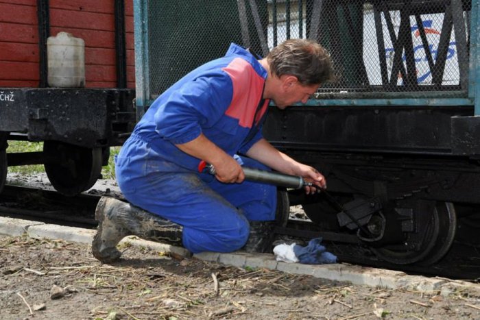 Ilustračný obrázok k článku Poslaneckí kandidáti v Trnave a ich zaujímavé povolania: Do boja ide aj železničiar či skladník