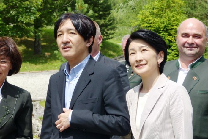 Ilustračný obrázok k článku Vzácna návšteva v Tatrách: Japonský princ si fotil rastliny, zaujali ho aj obyčajné kvety