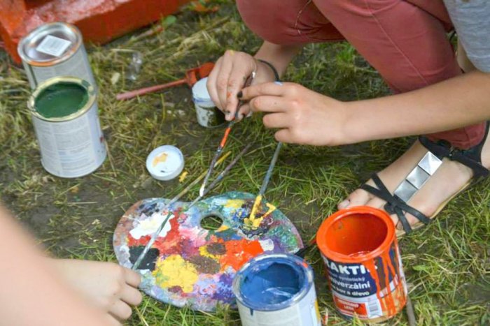 Ilustračný obrázok k článku Školáci, bojíte sa prázdninovej nudy? Príďte sa zabaviť na Leto v galérii