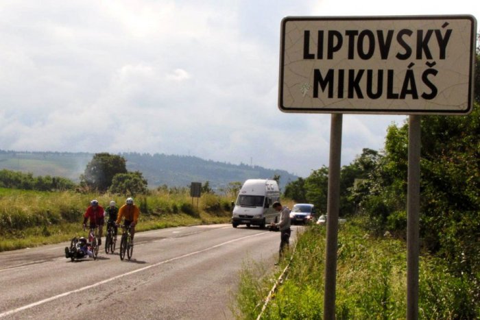 Ilustračný obrázok k článku Le Tour sa začala: Majo Ligda vyštartoval do Paríža