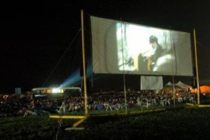 Ilustračný obrázok k článku Šaľa ožije kultúrou: Máme pre vás niekoľko tipov