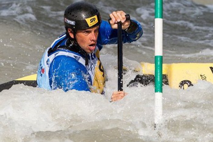 Ilustračný obrázok k článku Kaliská valcovala v Cardiffe, Slafkovský v Augsburgu!