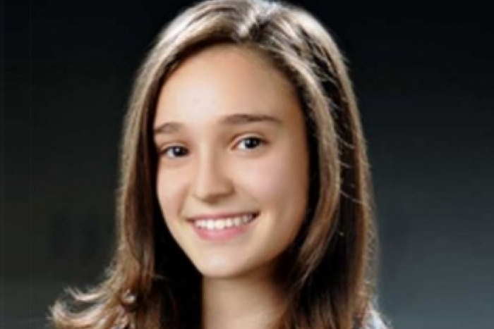 Ilustračný obrázok k článku Tínedžerka chráni planétu, mení banánové šupy na bioplast