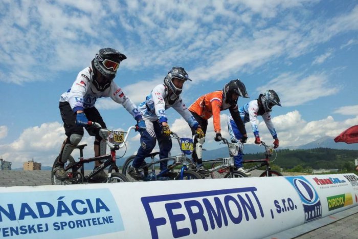 Ilustračný obrázok k článku Mikulášski bikrosári v Česku s piatimi umiestneniami v TOP 3