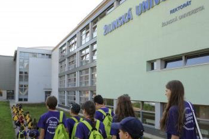 Ilustračný obrázok k článku Žilinská univerzita sa musí pripraviť na pokles študentov: Staronová rektorka si vytýčila priority...