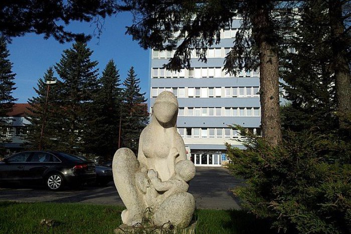 Ilustračný obrázok k článku Pacienti v našom meste prehovorili: Tento muž sa stal najobľúbenejším lekárom breznianskej nemocnice!