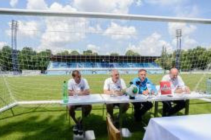 Ilustračný obrázok k článku Futbalisti s odvážnymi ambíciami: Chcú skončiť do šiesteho miesta!