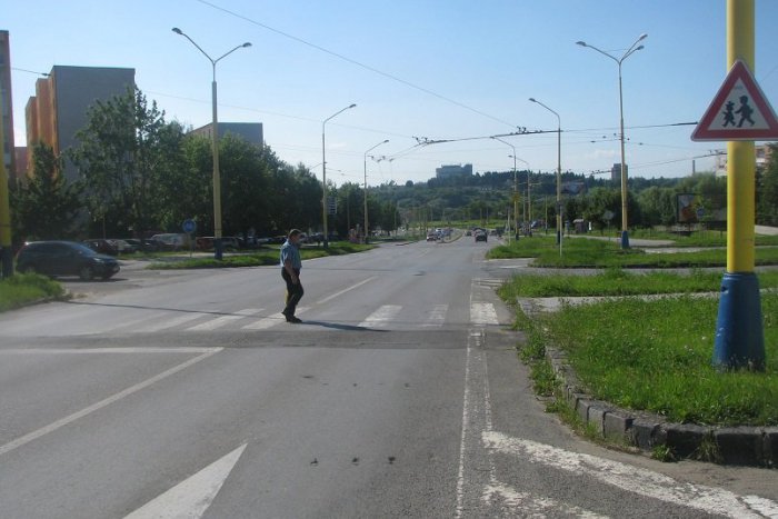 Ilustračný obrázok k článku V Lučenci upravujú priechody pre chodcov: Ďalších 37 miest bude bezbariérových!