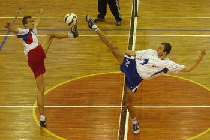 Ilustračný obrázok k článku Slovenský šampionát neregistrovaných nohejbalistov: Majstrami domáci Dobronivskí hráči