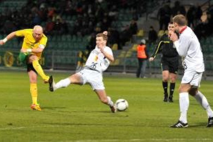 Ilustračný obrázok k článku Futbalisti si to rozdali s Ružomberkom: Raketový gól Žiliny aj smola v nadstavenom čase