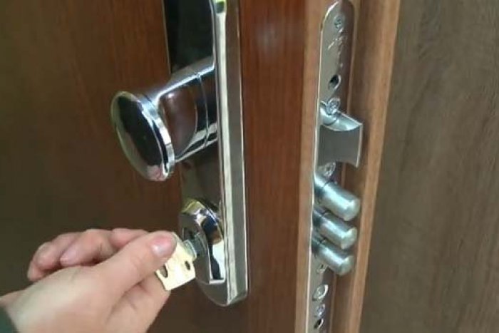 Ilustračný obrázok k článku BÝVAJME BEZPEČNE: Podľa čoho treba vybrať tie správne bezpečnostné dvere?