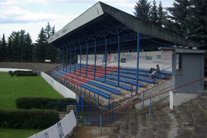 Ilustračný obrázok k článku Rekonštrukcia futbalového štadióna: Vynovený stánok bude bez atletickej dráhy!