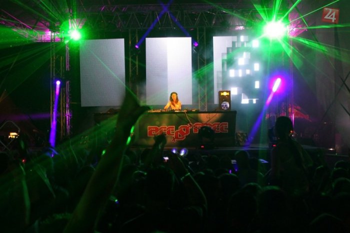 Ilustračný obrázok k článku Veľa zmien na poslednú chvíľu: Festival BeeFree vás roztancuje napokon v Čunove