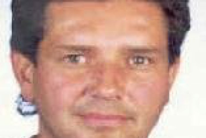 Ilustračný obrázok k článku Popradskí policajti pátrali po Ľubomírovi Višňovskom: Neplatil výživné!