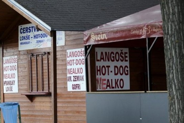 Ilustračný obrázok k článku Kontrolóri preklepli bufety na našich kúpaliskách: V tretine stánkov sa bločku nedočkali!