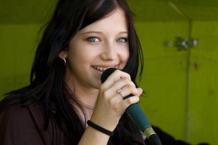 Ilustračný obrázok k článku Na Hlavnom námestí to zajtra v Bratislave opäť rozbalia mladé talenty