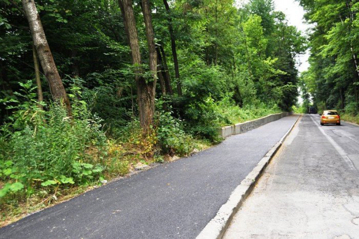 Ilustračný obrázok k článku Výstavba nových chodníkov v meste: K univerzite prejdú chodci bezpečnejšie