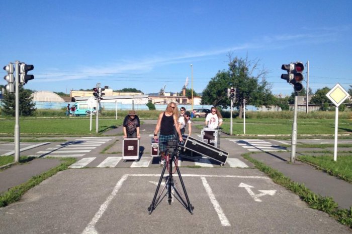 Ilustračný obrázok k článku Kto ešte nemá obľúbené parkovisko v Prešove? Drinkin festom zabojuje veľký favorit na Okružnej!