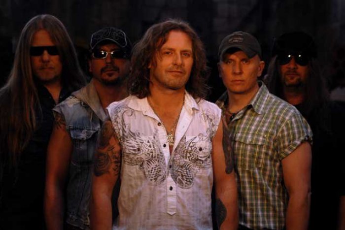 Ilustračný obrázok k článku Máte radi kapelu Kabát? Príďte si ich piesne zaspievať do Palúdzky