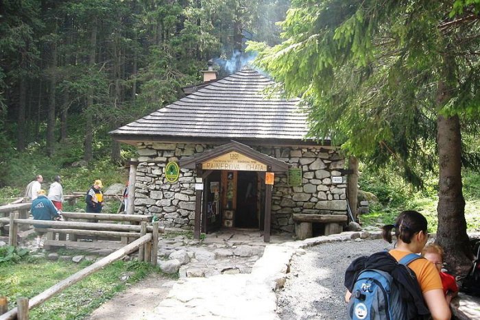 Ilustračný obrázok k článku Záchranári varujú: Na turistickom chodníku môžu padať kamene a stromy!