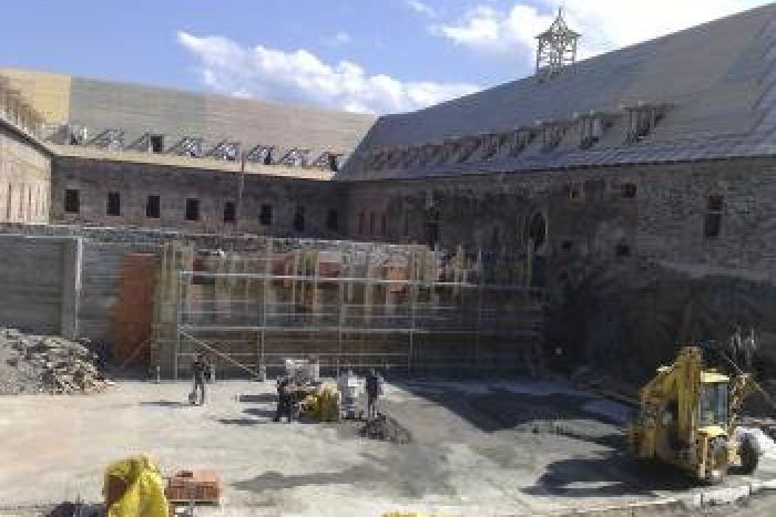 Ilustračný obrázok k článku O prácu v zrekonštruovanom zámku vo Vígľaši je enormný záujem!