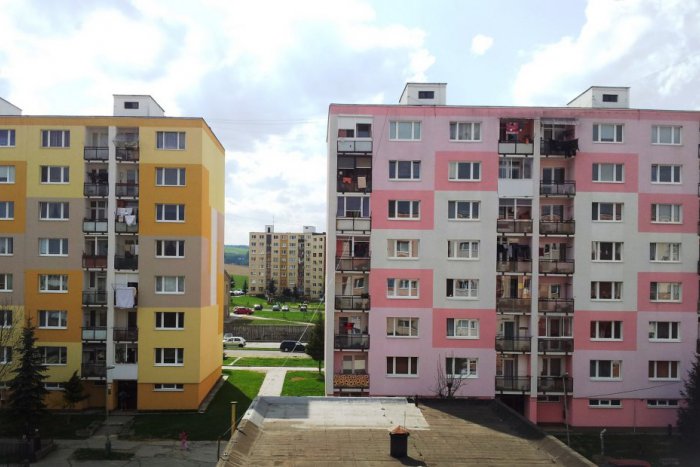 Ilustračný obrázok k článku V Brezne sa uskutoční odborný seminár k obnove bytových domov